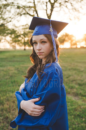 Memri Cap&Gown-39