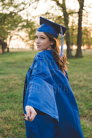 Memri Cap&Gown-50