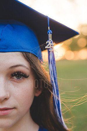 Memri Cap&Gown-61